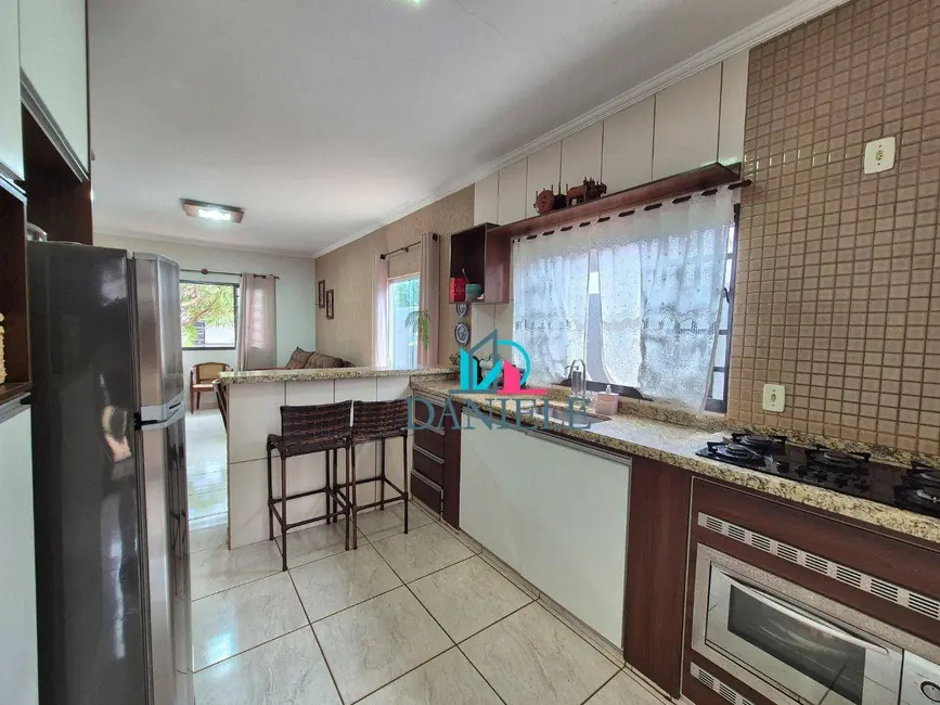 Casa de Condomínio com 2 quartos à venda, 265m2 em Jardim Maria Luiza IV, Araraquara - SP - imagem 6 Foto 6 de Casa de Condomínio com 2 quartos à venda, 265m2 em Jardim Maria Luiza IV, Araraquara - SP