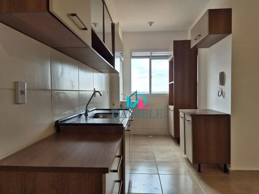 Foto 3 de Apartamento com 2 quartos à venda, 46m2 em Jardim Brasil (Vila Xavier), Araraquara - SP