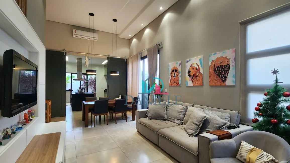 Casa de Condomínio com 3 quartos à venda, 336m2 em Araraquara - SP - imagem 1 Foto 1 de Casa de Condomínio com 3 quartos à venda, 336m2 em Araraquara - SP