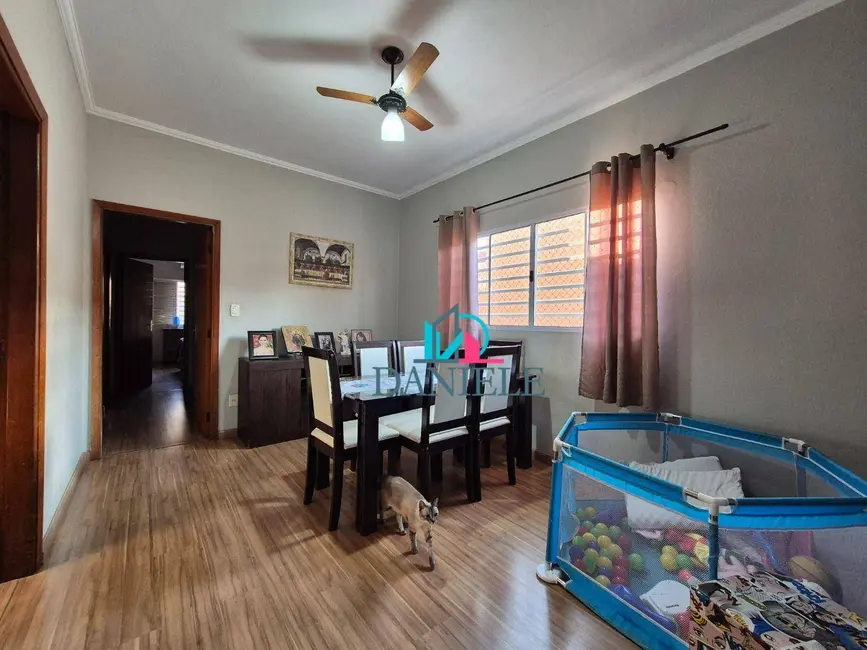 Foto 3 de Casa com 3 quartos à venda, 280m2 em Jardim Santa Angelina, Araraquara - SP