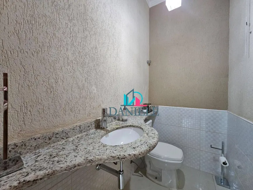 Casa de Condomínio com 3 quartos à venda, 314m2 em Parque Residencial Damha, Araraquara - SP - imagem 6 Foto 6 de Casa de Condomínio com 3 quartos à venda, 314m2 em Parque Residencial Damha, Araraquara - SP