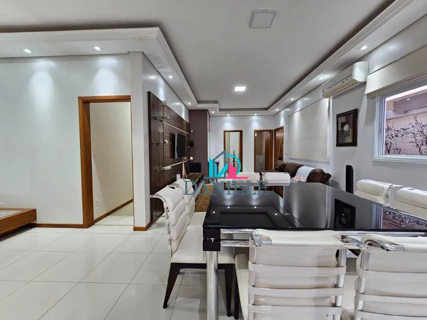 Casa de Condomínio com 3 quartos à venda, 314m2 em Parque Residencial Damha, Araraquara - SP - imagem 4 Foto 4 de Casa de Condomínio com 3 quartos à venda, 314m2 em Parque Residencial Damha, Araraquara - SP