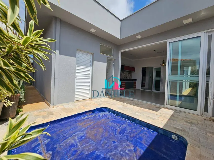 Foto 5 de Casa de Condomínio com 3 quartos à venda, 298m2 em Residencial Village Damha II, Araraquara - SP