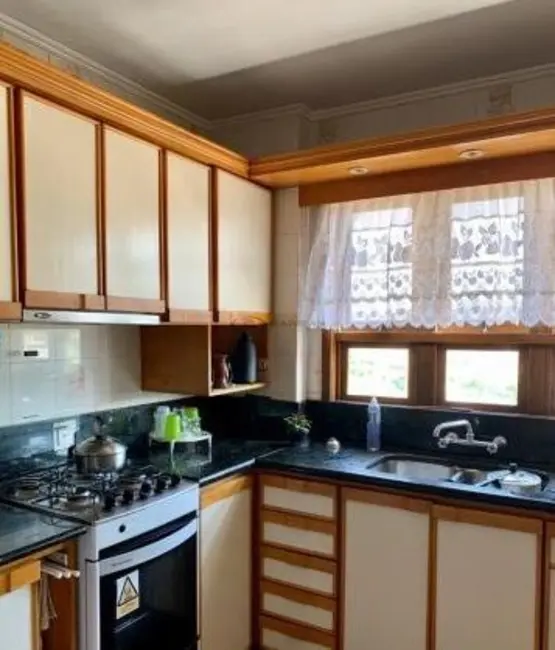 Apartamento com 3 quartos à venda, 249m2 em Centro, Santa Cruz Do Sul - RS - imagem 7 Foto 7 de Apartamento com 3 quartos à venda, 249m2 em Centro, Santa Cruz Do Sul - RS