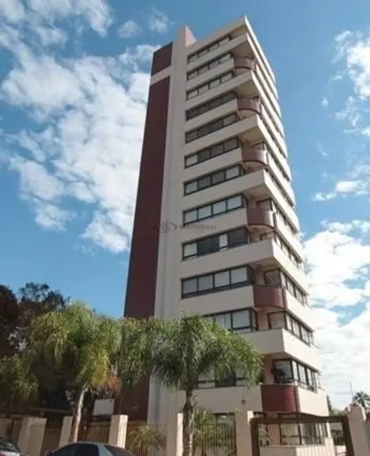 Foto 2 de Apartamento com 3 quartos à venda, 367m2 em Centro, Santa Cruz Do Sul - RS