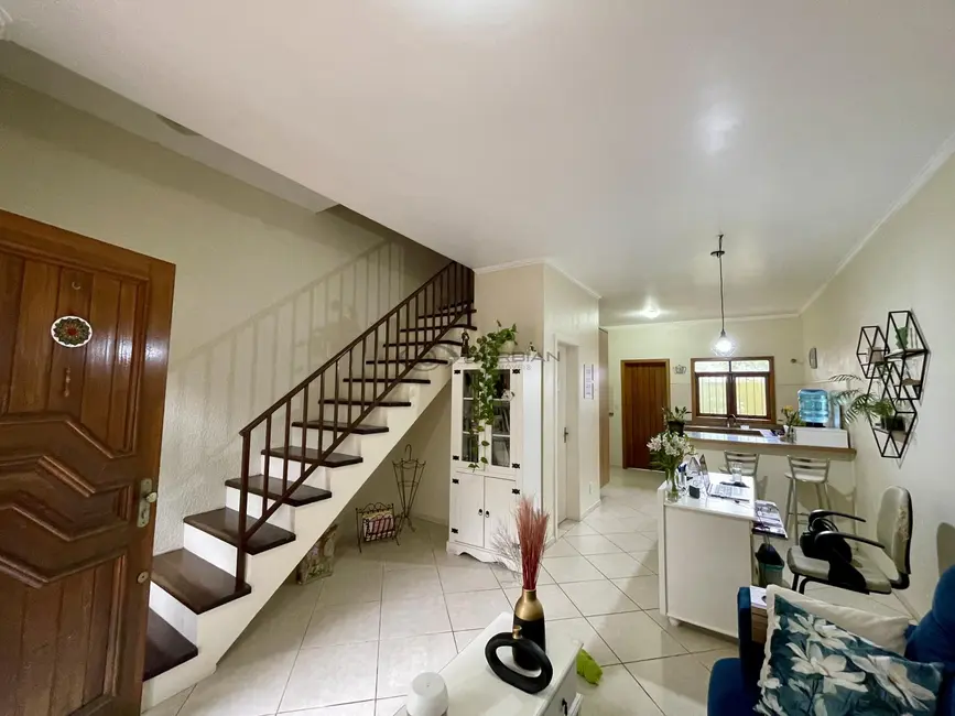 Apartamento com 3 quartos à venda, 109m2 em Santo Inácio, Santa Cruz Do Sul - RS - imagem 3 Foto 3 de Apartamento com 3 quartos à venda, 109m2 em Santo Inácio, Santa Cruz Do Sul - RS