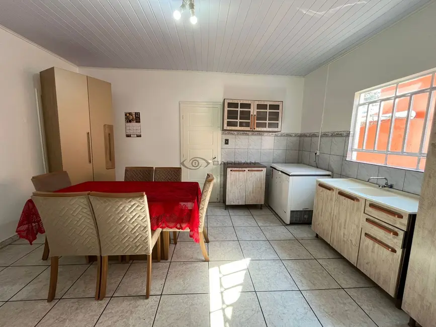 Casa com 3 quartos à venda, 212m2 em Goiás, Santa Cruz Do Sul - RS - imagem 5 Foto 5 de Casa com 3 quartos à venda, 212m2 em Goiás, Santa Cruz Do Sul - RS