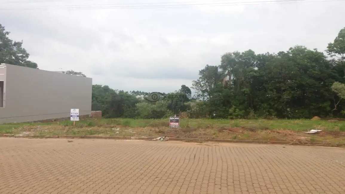 Foto 1 de Terreno / Lote à venda, 354m2 em João Alves, Santa Cruz Do Sul - RS