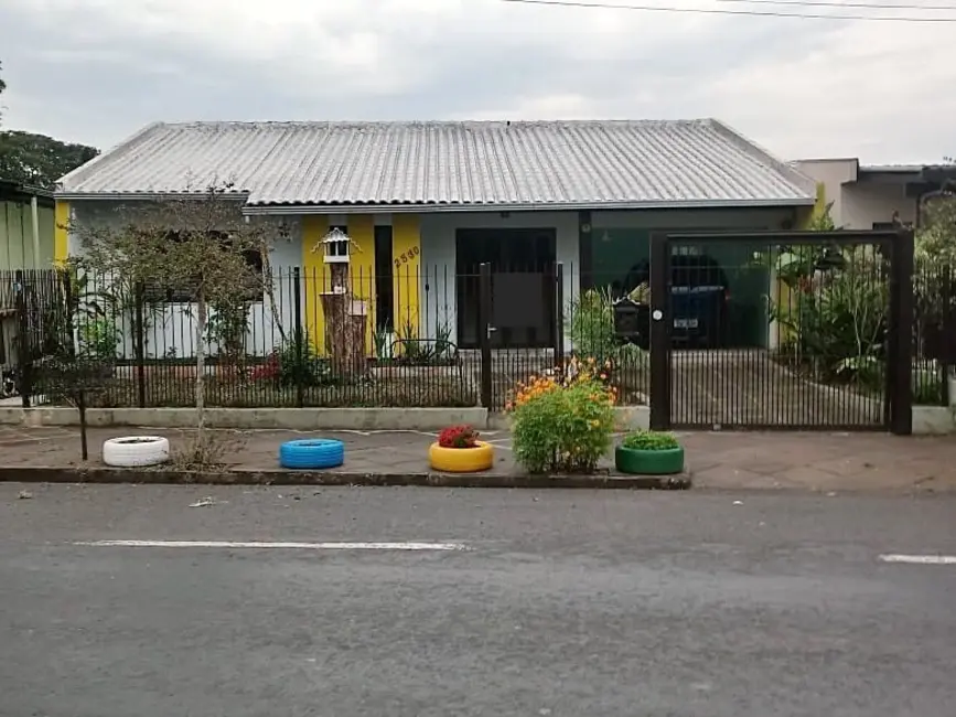 Foto 1 de Casa com 3 quartos à venda, 153m2 em Avenida, Santa Cruz Do Sul - RS