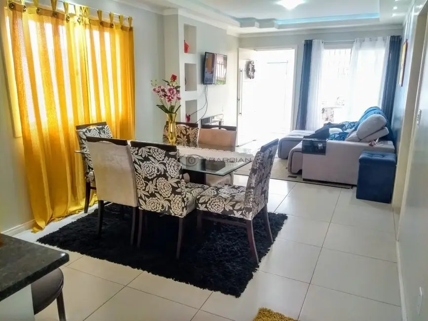 Casa com 3 quartos à venda, 220m2 em João Alves, Santa Cruz Do Sul - RS - imagem 7 Foto 7 de Casa com 3 quartos à venda, 220m2 em João Alves, Santa Cruz Do Sul - RS
