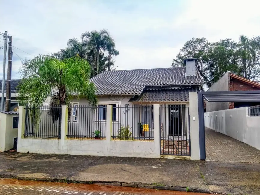 Foto 1 de Casa com 3 quartos à venda, 220m2 em João Alves, Santa Cruz Do Sul - RS