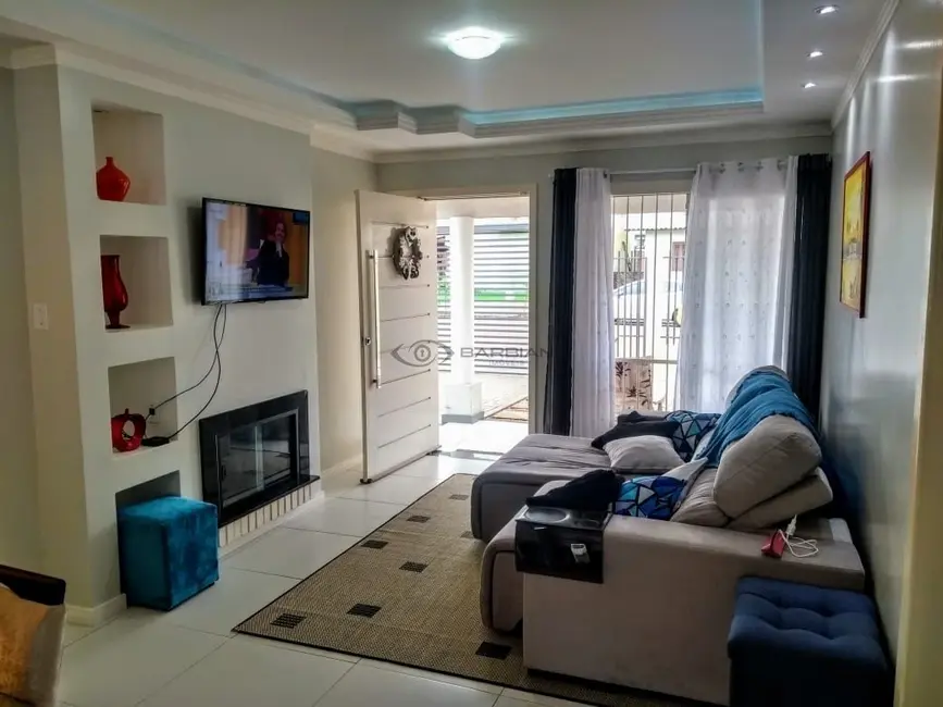 Casa com 3 quartos à venda, 220m2 em João Alves, Santa Cruz Do Sul - RS - imagem 5 Foto 5 de Casa com 3 quartos à venda, 220m2 em João Alves, Santa Cruz Do Sul - RS