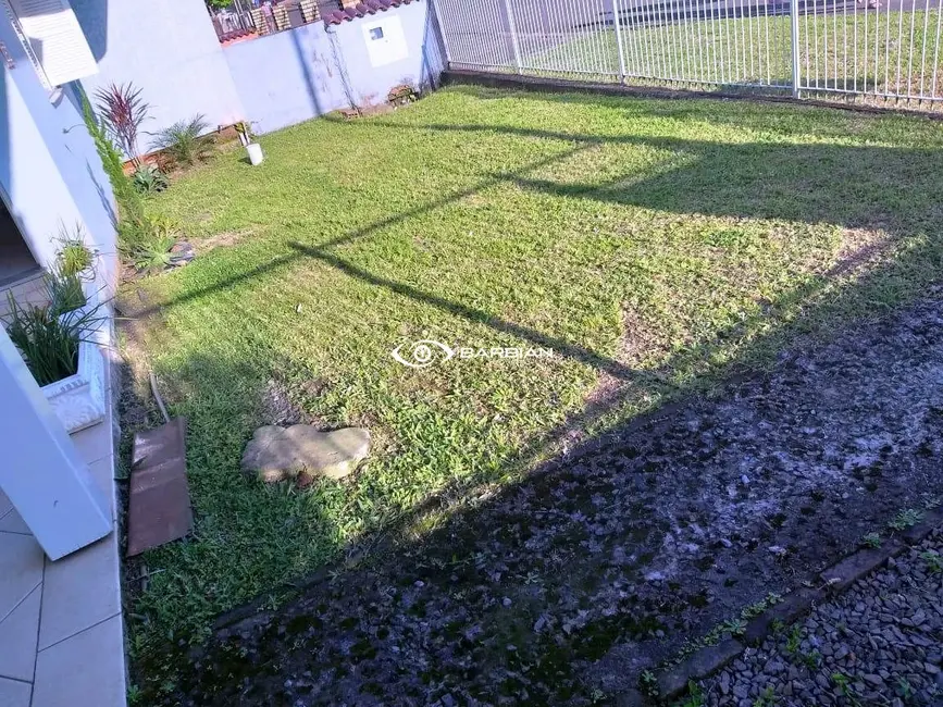 Foto 2 de Casa com 4 quartos à venda, 211m2 em Santo Antônio, Santa Cruz Do Sul - RS