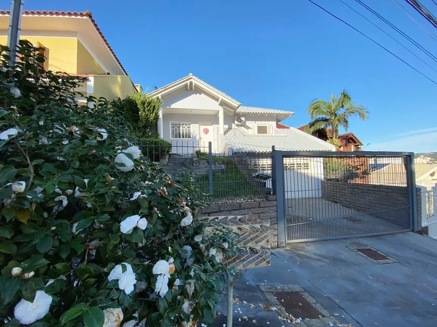 Foto 2 de Casa com 3 quartos à venda, 260m2 em Santo Inácio, Santa Cruz Do Sul - RS