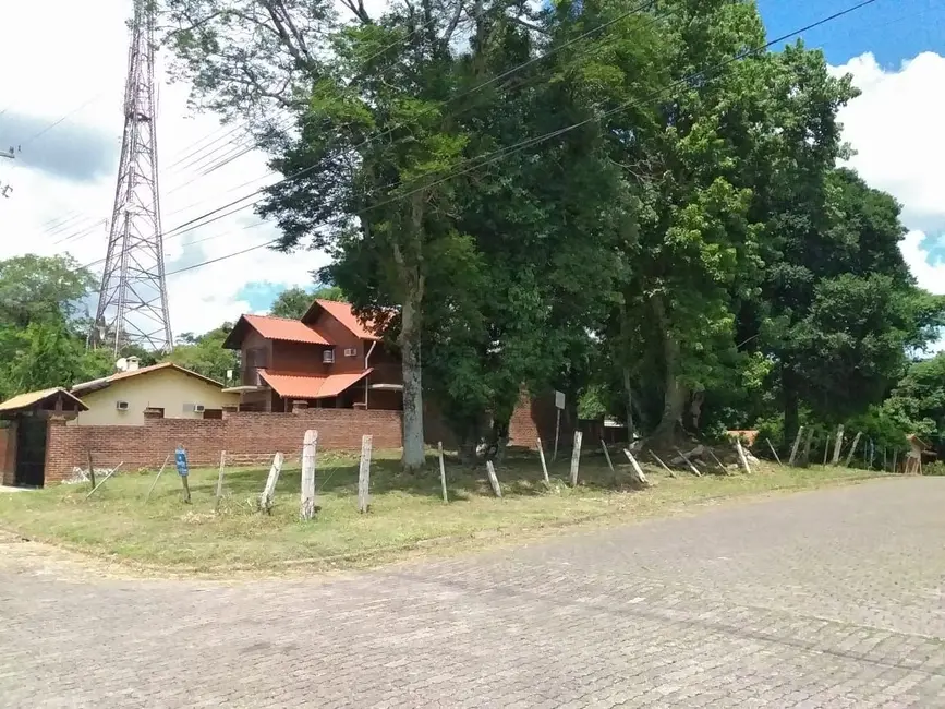 Foto 1 de Terreno / Lote à venda, 675m2 em Monte Verde, Santa Cruz Do Sul - RS