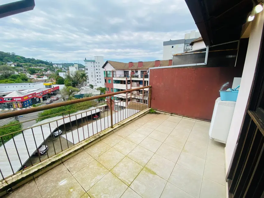 Apartamento com 2 quartos à venda, 132m2 em Centro, Santa Cruz Do Sul - RS - imagem 9 Foto 9 de Apartamento com 2 quartos à venda, 132m2 em Centro, Santa Cruz Do Sul - RS