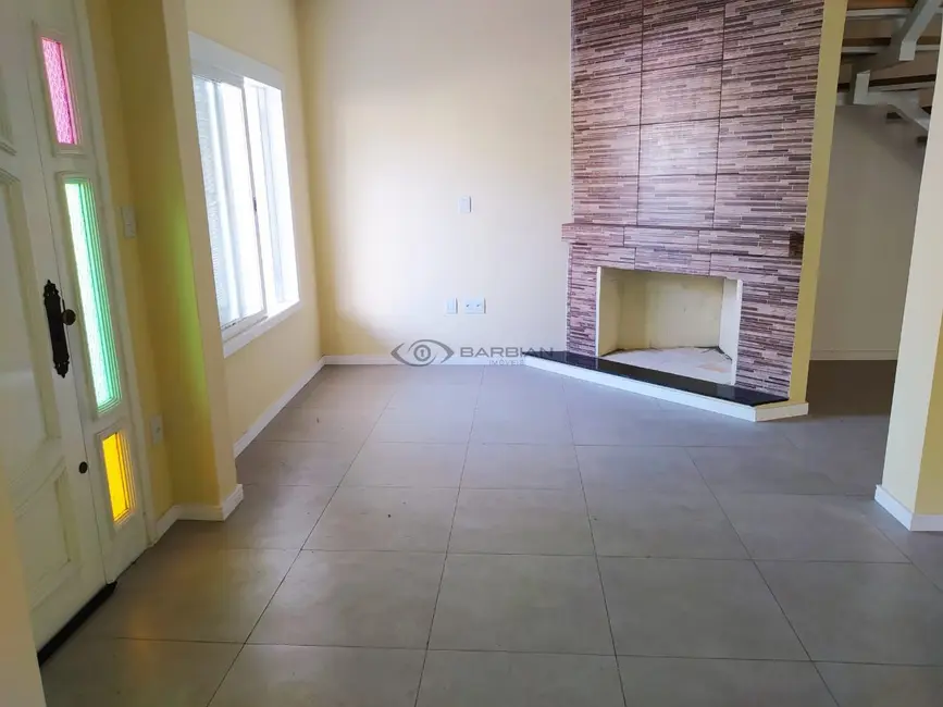 Foto 3 de Casa com 3 quartos à venda, 209m2 em Centro, Santa Cruz Do Sul - RS