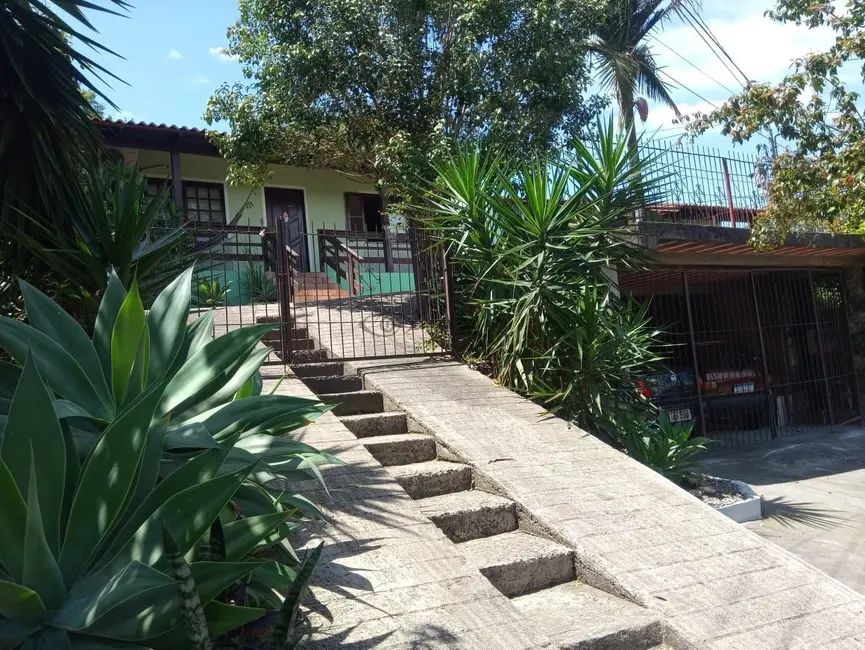 Casa com 3 quartos à venda, 187m2 em Bonfim, Santa Cruz Do Sul - RS - imagem 2 Foto 2 de Casa com 3 quartos à venda, 187m2 em Bonfim, Santa Cruz Do Sul - RS
