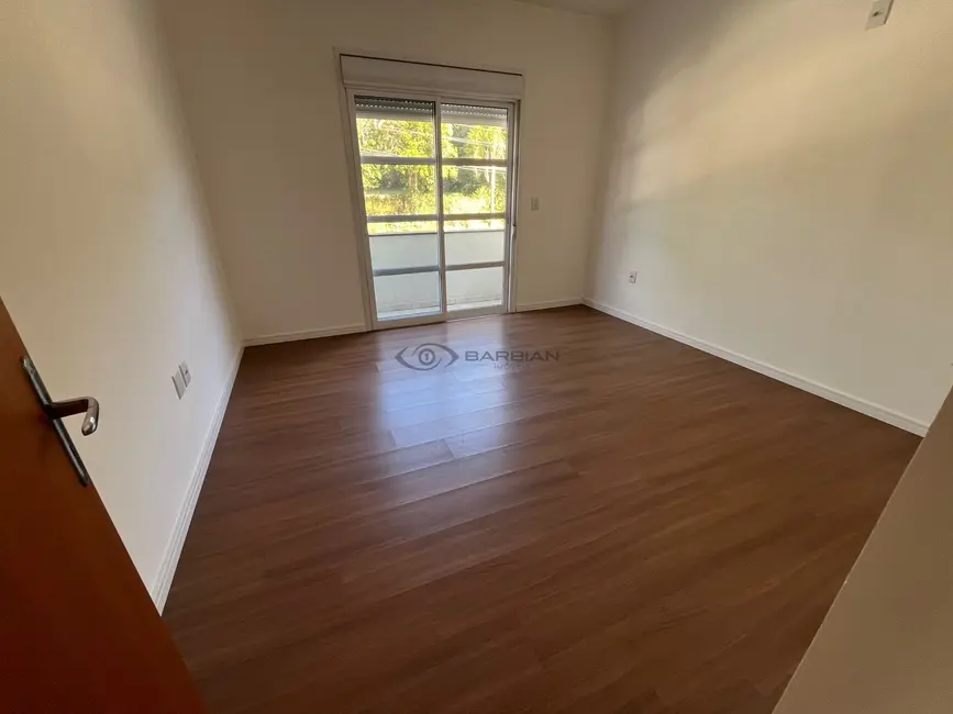 Foto 3 de Casa com 3 quartos à venda, 188m2 em Country, Santa Cruz Do Sul - RS