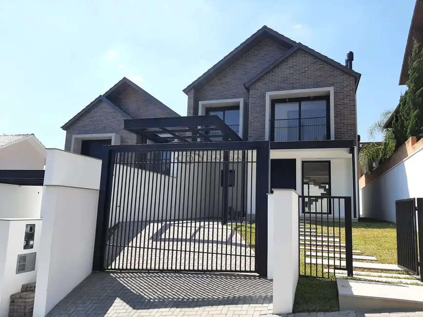 Casa com 3 quartos à venda, 208m2 em Higienópolis, Santa Cruz Do Sul - RS - imagem 2 Foto 2 de Casa com 3 quartos à venda, 208m2 em Higienópolis, Santa Cruz Do Sul - RS