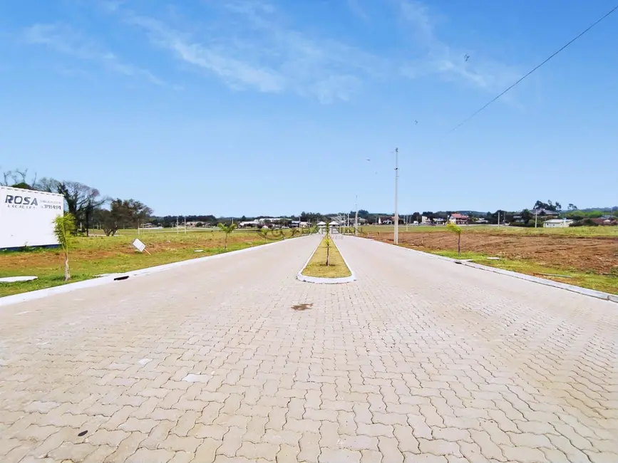 Foto 1 de Terreno / Lote à venda, 300m2 em Linha Santa Cruz, Santa Cruz Do Sul - RS