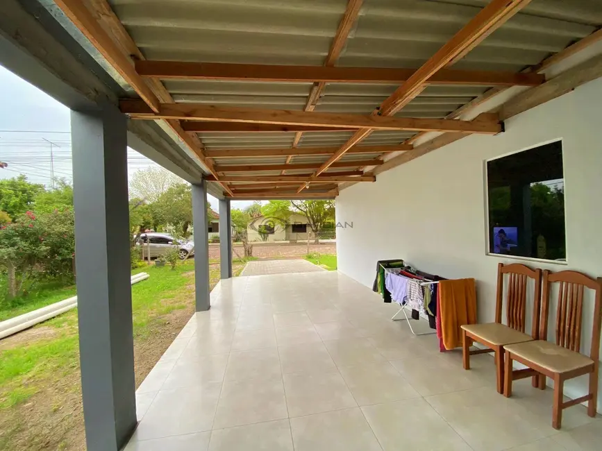 Casa com 3 quartos à venda, 140m2 em Arroio Grande, Santa Cruz Do Sul - RS - imagem 4 Foto 4 de Casa com 3 quartos à venda, 140m2 em Arroio Grande, Santa Cruz Do Sul - RS