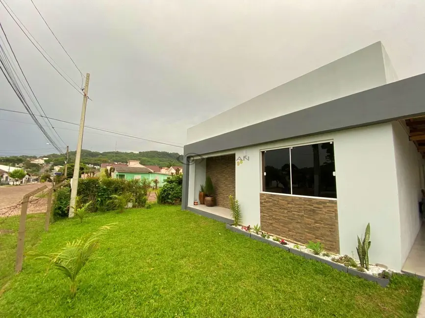 Casa com 3 quartos à venda, 140m2 em Arroio Grande, Santa Cruz Do Sul - RS - imagem 2 Foto 2 de Casa com 3 quartos à venda, 140m2 em Arroio Grande, Santa Cruz Do Sul - RS