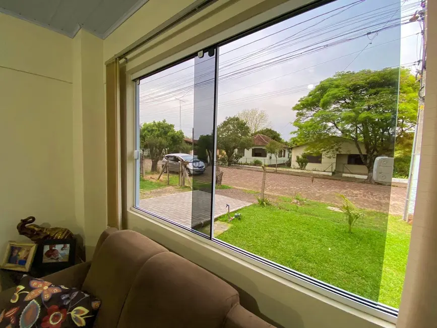 Casa com 3 quartos à venda, 140m2 em Arroio Grande, Santa Cruz Do Sul - RS - imagem 7 Foto 7 de Casa com 3 quartos à venda, 140m2 em Arroio Grande, Santa Cruz Do Sul - RS