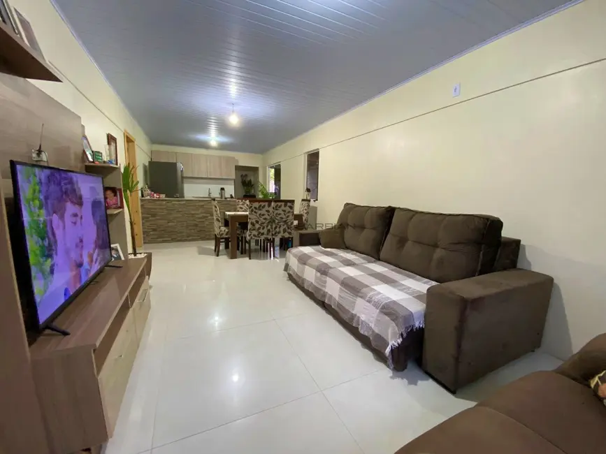 Casa com 3 quartos à venda, 140m2 em Arroio Grande, Santa Cruz Do Sul - RS - imagem 9 Foto 9 de Casa com 3 quartos à venda, 140m2 em Arroio Grande, Santa Cruz Do Sul - RS