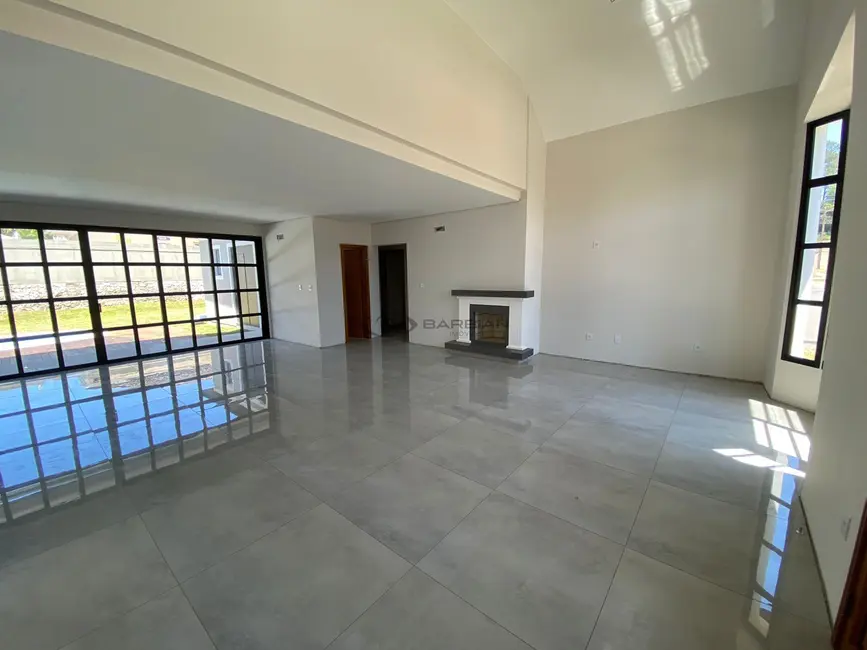 Foto 6 de Casa com 3 quartos à venda, 209m2 em Country, Santa Cruz Do Sul - RS