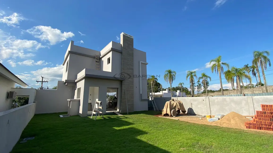 Casa com 3 quartos à venda, 208m2 em Country, Santa Cruz Do Sul - RS - imagem 4 Foto 4 de Casa com 3 quartos à venda, 208m2 em Country, Santa Cruz Do Sul - RS