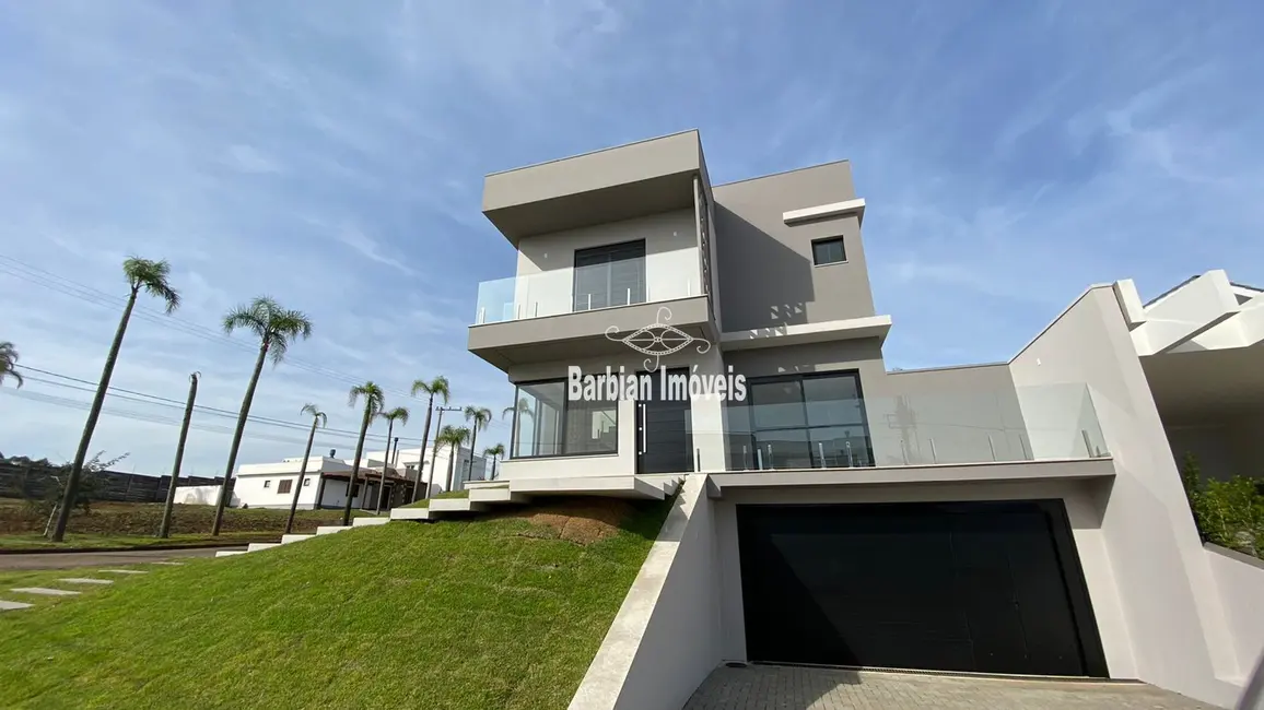 Foto 1 de Casa com 3 quartos à venda, 208m2 em Country, Santa Cruz Do Sul - RS