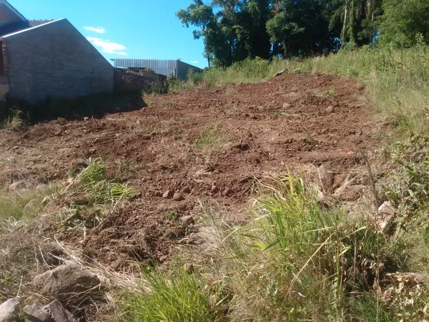 Foto 2 de Terreno / Lote à venda, 334m2 em Linha Santa Cruz, Santa Cruz Do Sul - RS