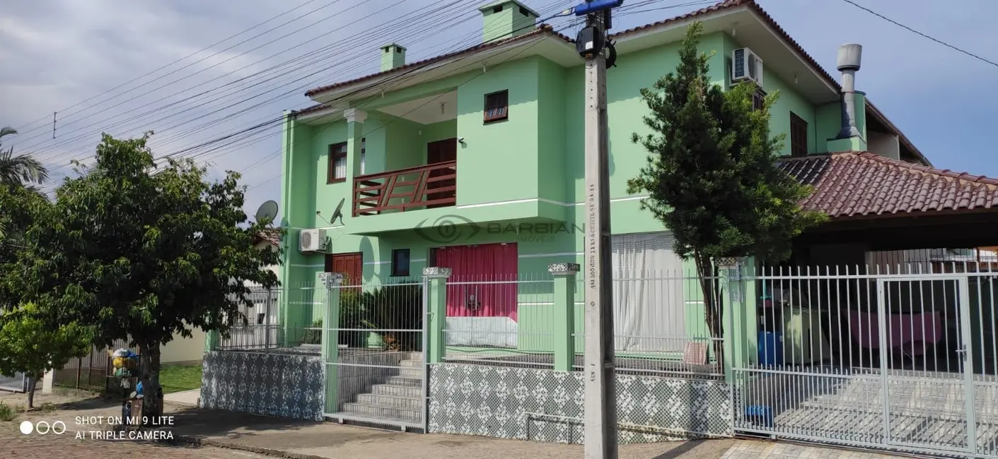 Apartamento com 3 quartos à venda, 162m2 em Santo Antônio, Santa Cruz Do Sul - RS - imagem 1 Foto 1 de Apartamento com 3 quartos à venda, 162m2 em Santo Antônio, Santa Cruz Do Sul - RS