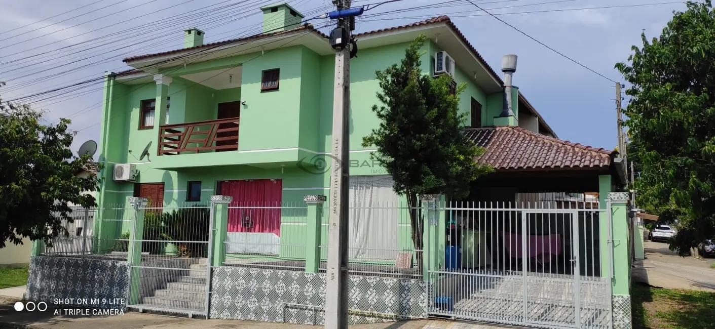 Apartamento com 3 quartos à venda, 162m2 em Santo Antônio, Santa Cruz Do Sul - RS - imagem 2 Foto 2 de Apartamento com 3 quartos à venda, 162m2 em Santo Antônio, Santa Cruz Do Sul - RS