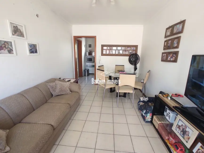 Foto 2 de Apartamento com 3 quartos à venda, 111m2 em Santo Inácio, Santa Cruz Do Sul - RS