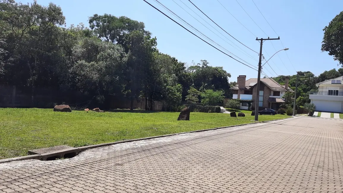 Foto 1 de Terreno / Lote à venda, 1695m2 em Jardim Europa, Santa Cruz Do Sul - RS