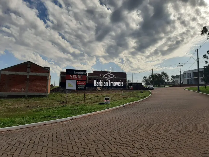 Foto 1 de Terreno / Lote à venda, 498m2 em Country, Santa Cruz Do Sul - RS