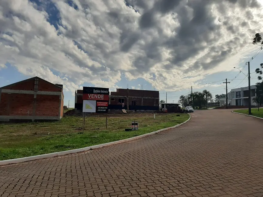 Foto 1 de Terreno / Lote à venda, 498m2 em Country, Santa Cruz Do Sul - RS