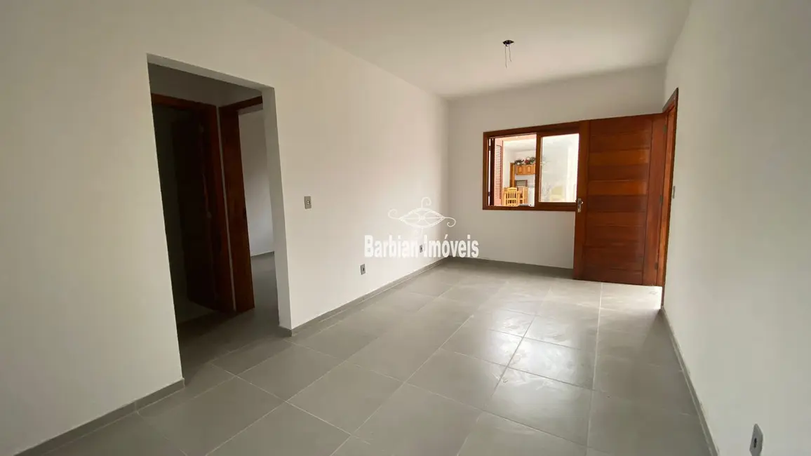 Foto 1 de Casa com 2 quartos à venda, 64m2 em Esmeralda, Santa Cruz Do Sul - RS
