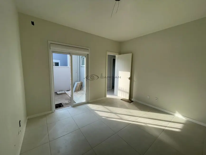 Foto 7 de Casa com 2 quartos à venda, 74m2 em Esmeralda, Santa Cruz Do Sul - RS