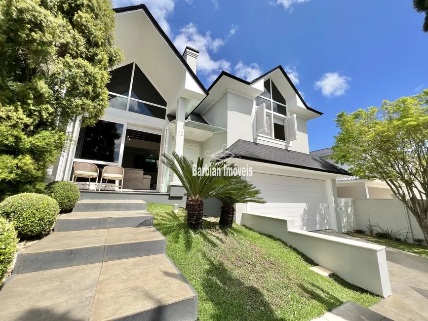 Foto 1 de Casa com 3 quartos à venda, 351m2 em Country, Santa Cruz Do Sul - RS