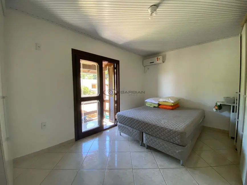Casa com 3 quartos à venda, 107m2 em Renascença, Santa Cruz Do Sul - RS - imagem 9 Foto 9 de Casa com 3 quartos à venda, 107m2 em Renascença, Santa Cruz Do Sul - RS