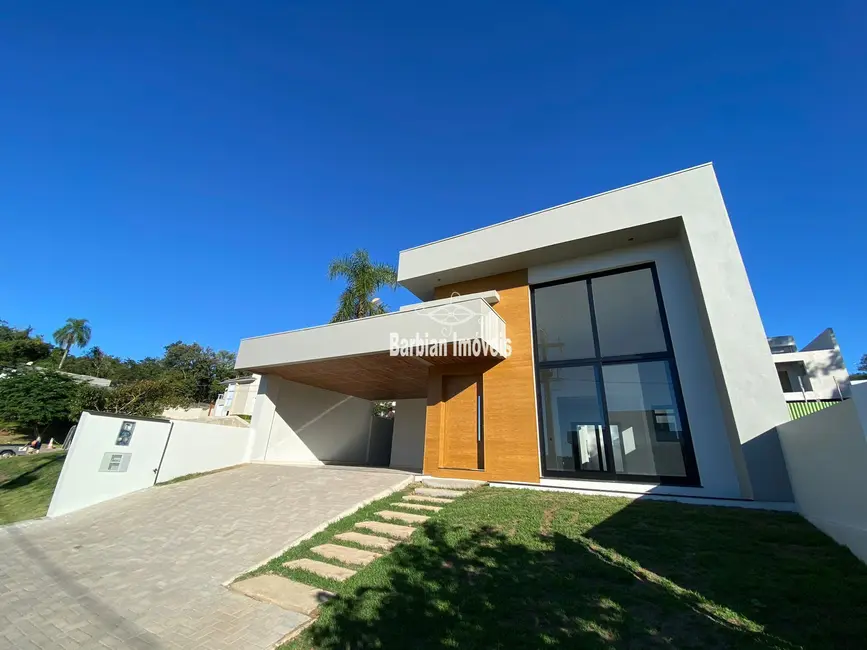 Foto 2 de Casa com 3 quartos à venda, 202m2 em Country, Santa Cruz Do Sul - RS