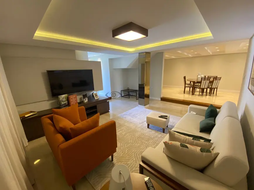 Foto 2 de Casa com 3 quartos à venda, 301m2 em Universitário, Santa Cruz Do Sul - RS