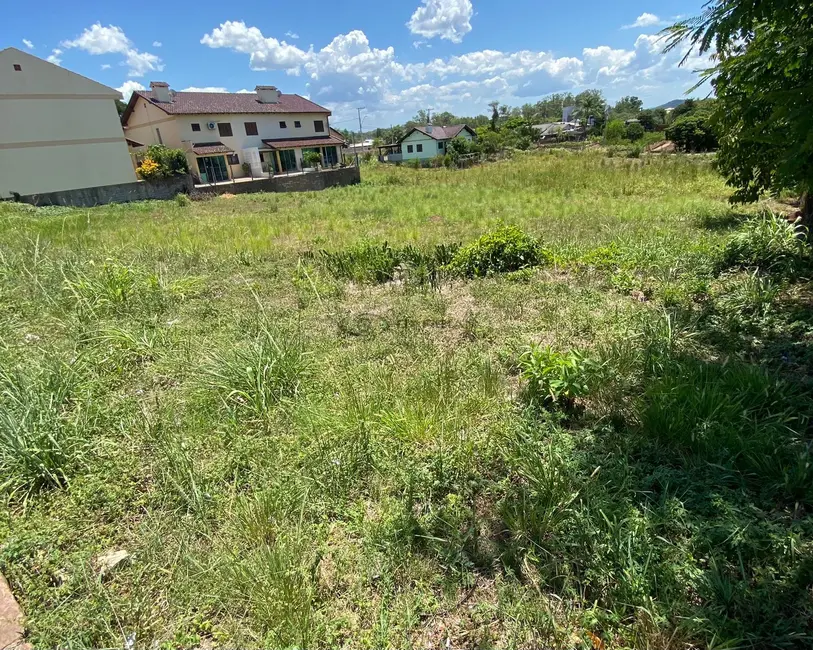 Terreno / Lote à venda, 1600m2 em Centro, Vera Cruz - RS - imagem 4 Foto 4 de Terreno / Lote à venda, 1600m2 em Centro, Vera Cruz - RS
