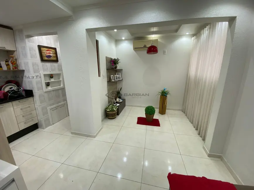 Foto 4 de Apartamento com 2 quartos à venda, 62m2 em Renascença, Santa Cruz Do Sul - RS