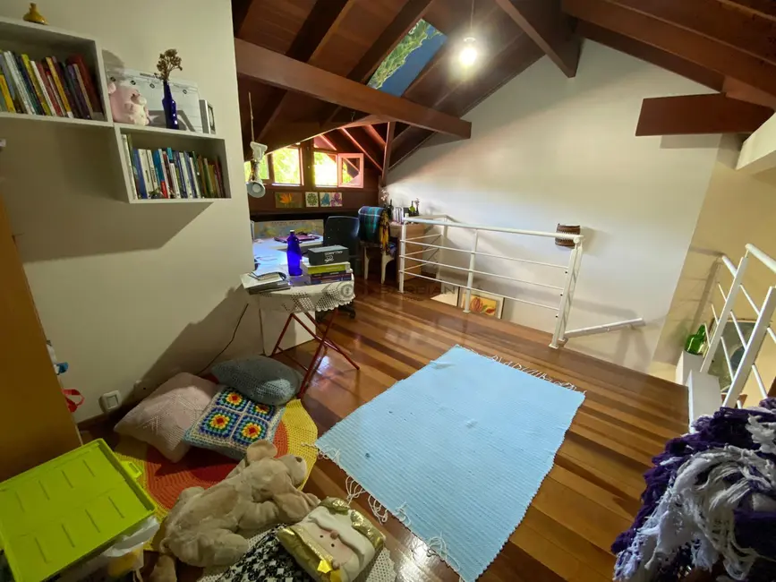 Casa com 2 quartos à venda, 179m2 em Renascença, Santa Cruz Do Sul - RS - imagem 8 Foto 8 de Casa com 2 quartos à venda, 179m2 em Renascença, Santa Cruz Do Sul - RS