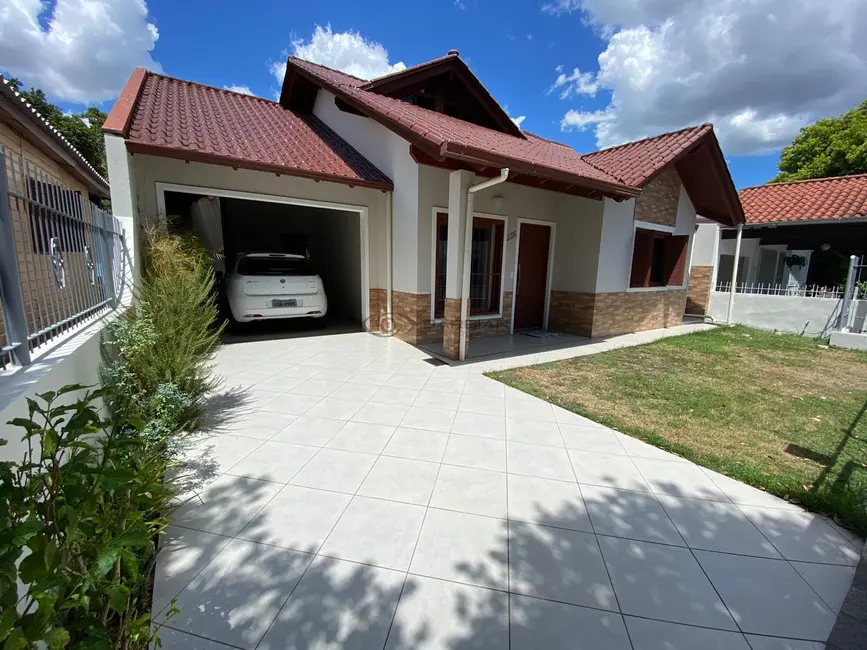 Casa com 2 quartos à venda, 179m2 em Renascença, Santa Cruz Do Sul - RS - imagem 1 Foto 1 de Casa com 2 quartos à venda, 179m2 em Renascença, Santa Cruz Do Sul - RS