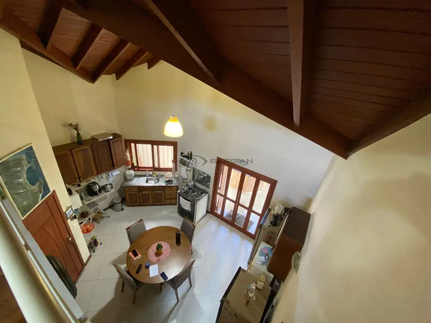Casa com 2 quartos à venda, 179m2 em Renascença, Santa Cruz Do Sul - RS - imagem 9 Foto 9 de Casa com 2 quartos à venda, 179m2 em Renascença, Santa Cruz Do Sul - RS